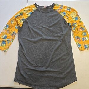 Disney LulaRoe Toy Story Women's Shirt Size Small Randy Aliens Pizza Yellow Gray